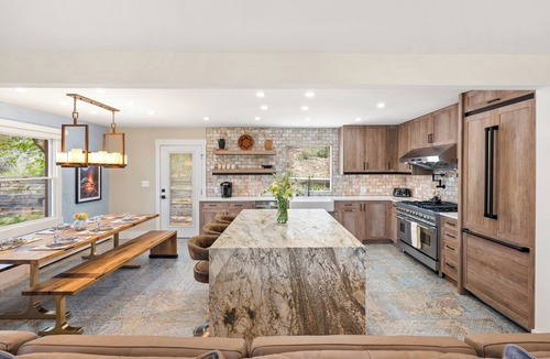 New Castle House | The Orchard House