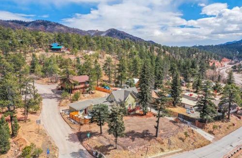 Cascade House | The Pikes Peak Villa -Hot Tub -Mtn Views -Firepit