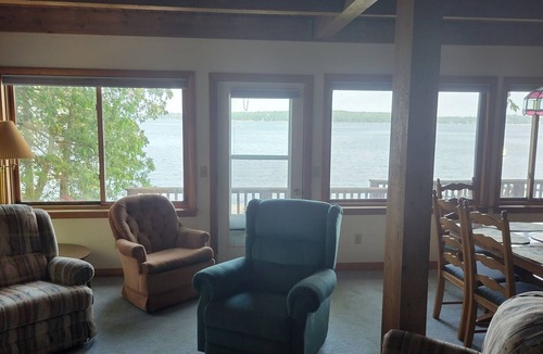 Moriah Center Cottage | Thisldu for Your Summer Vacation! Private Dock!
