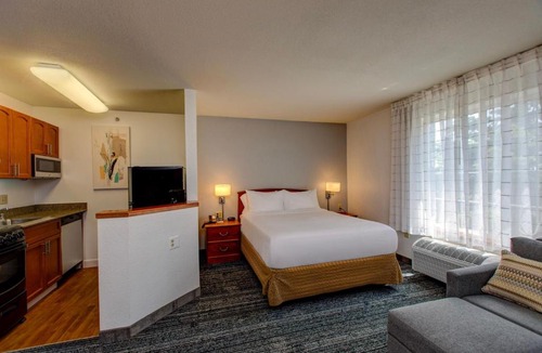 Ken Caryl Hotel | TownePlace Suites Denver Southwest/Littleton