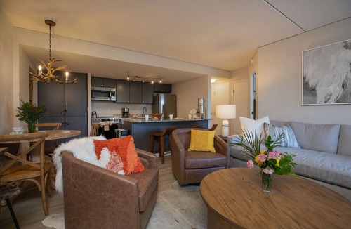 Peak 9 Condo | Trails End Alpine Dream Condo: Ski In/Out, Walk to Town