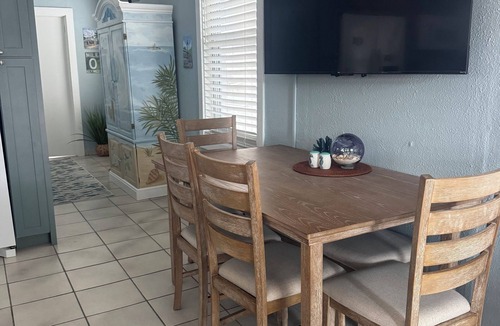 New Town House | Turtle's Nest, 3 BR+3BA, dog friendly, Conch Cottage in Midtown Key West