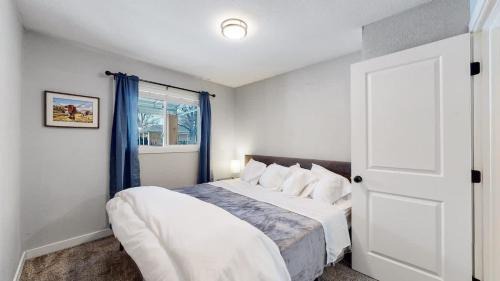 Jewell Heights - Hoffman Heights House | Two bedroom family home near Anschutz Medical