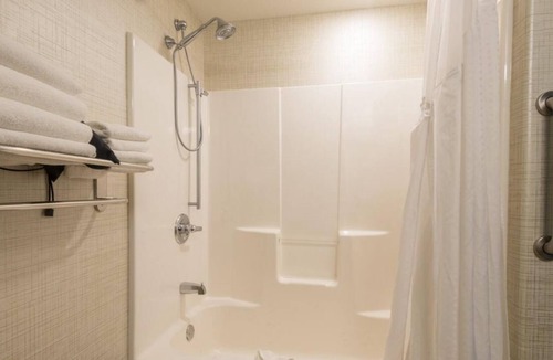Wheat Ridge House | Ultimate Colorado Experience! Short Drive to Lakeside Amusement Park!