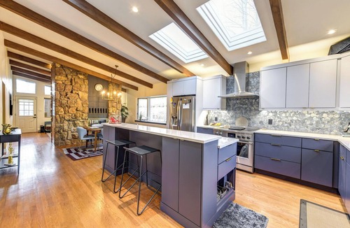 Evergreen House | Updated Mid-Century Modern 3-bedroom ranch with fitness room in Evergreen