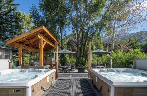 Telluride Hotel | Updated Pet-Friendly Hotel Room With King Bed