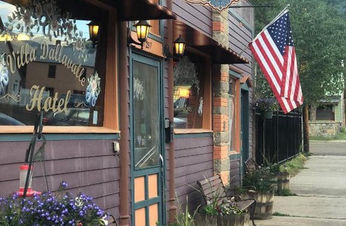 Silverton Bed & Breakfast | Villa Dallavalle Inn