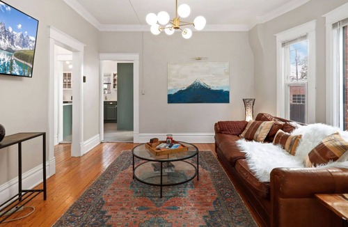 Washington Park West House | Walk to Dining, Shops, Coffee, & More - Washington Park West