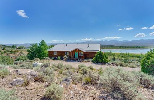 San Luis House | Walk to Lake: Scenic Southern Colorado Escape!