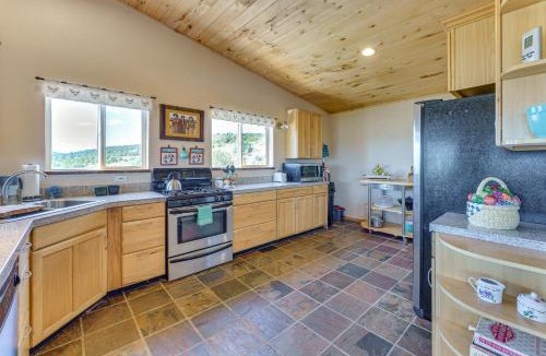 San Luis House | Walk to Lake: Scenic Southern Colorado Escape!
