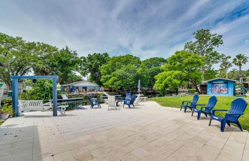 Weeki Wachee Gardens House | Waterfront Weeki Wachee Home w/Fire Pit!