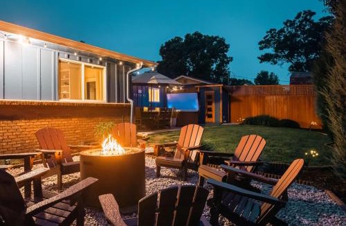 Broomfield House | Wellness Retreat - Cold Plunge - Sauna - Hot Tub