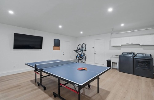 Loma Alta Apartment | Wheels, Waves & Game Night Retreat
