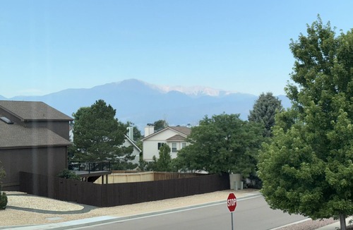 Briargate House | WHERE COMFORT MEETS COLORADO SUNSHINE!