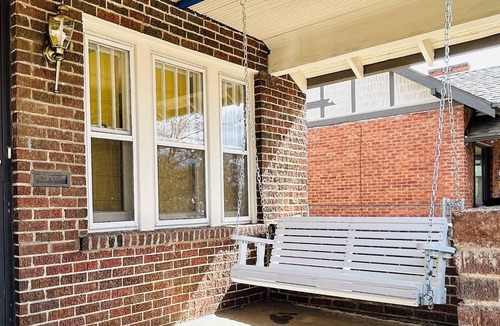 West Colfax House | Where Design Meets Comfort - Modern 3BR at Sloan’s Lake