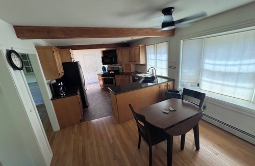 Kingston House | Wonderful 4-bedroom house in Kingston perfect for families.