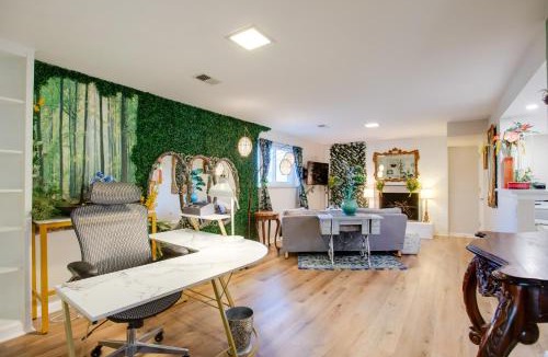 Lamar Heights Area Apartment | Work & Play Near Old Town Arvada: Pets Welcome!