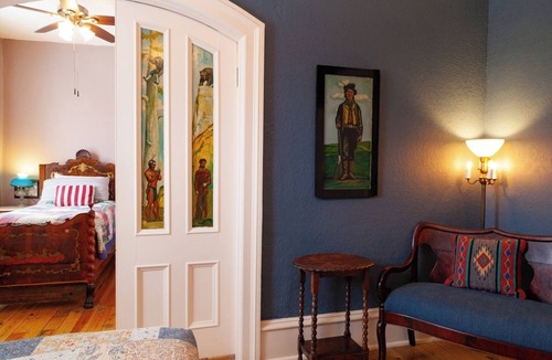 Cimarron Hotel | Wyatt Earp - Historic Hotel Room