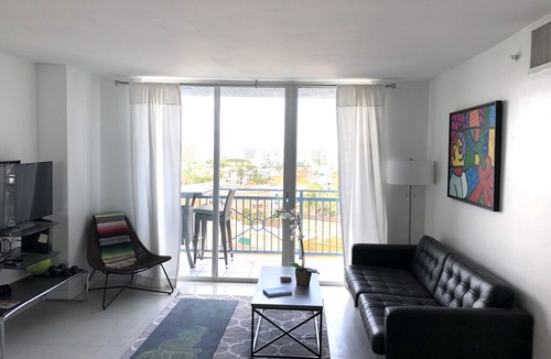South Pointe Apartment | Yacht Club: Fully-Renovated Ocean-Facing Unit w/Tennis/Pool/Gym/Jacuzzi