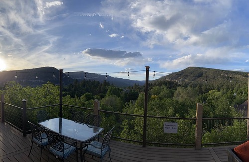 Durango House | Your Mountain Town Retreat Awaits! Close to Town, Trails and the Train!