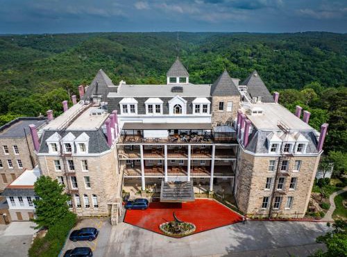 1886 Crescent Hotel and Spa in Eureka Springs