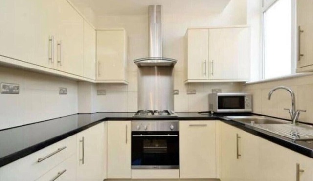 2 bed Apartment - Olympic park - Stratford - London in London