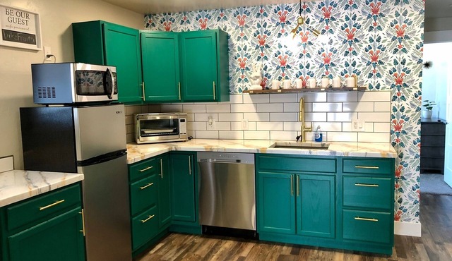 2 bedroom apartment in Downtown Fruita with bike storage!