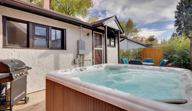 2 Mi to Dtwn: Colorado Springs Gem w/Hot Tub!