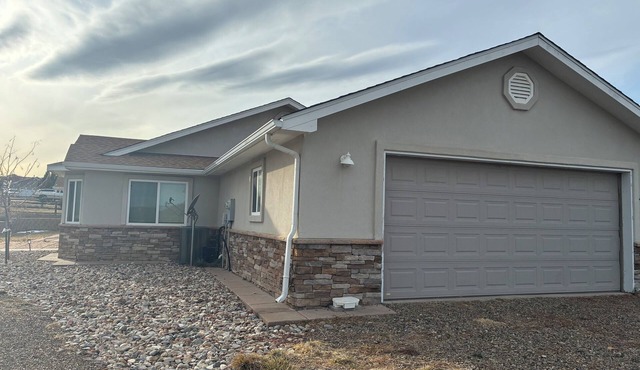 3-Bedroom Retreat Perfect for Families, Friends & Work