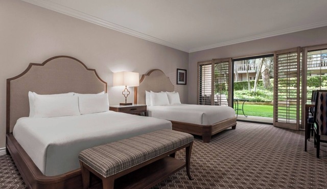 3 Units, Garden or Fountain View Room, Two Queen Beds at Rancho Bernardo Inn