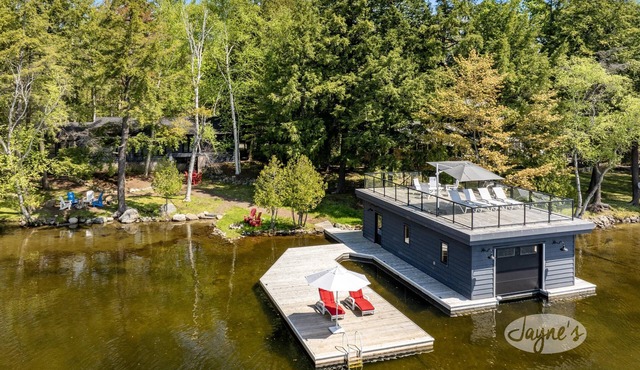 4bed, 4bath, South exp, prestigious area of Royal Muskoka Island w/road access in Minett