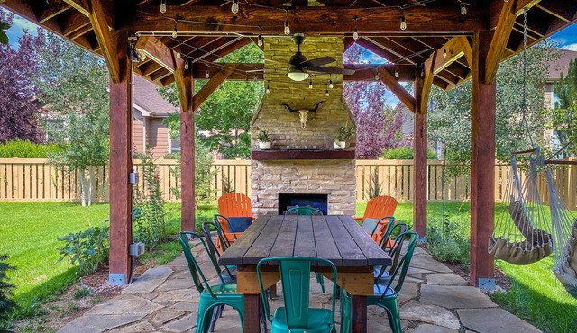 5BR, family-friendly home w/ outdoor living space in beautiful Northern CO