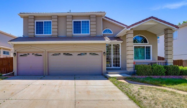 6 bedroom, 4BR, private HOTTUB