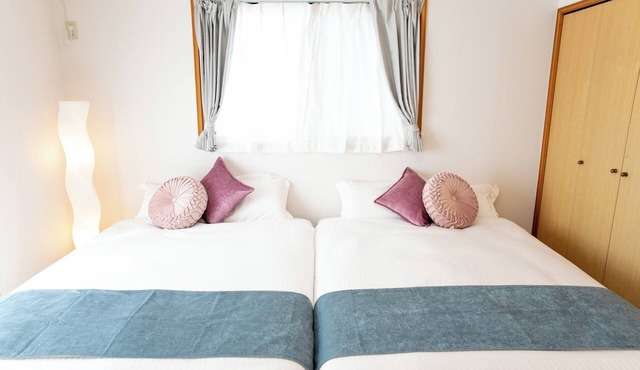 Accommodates 13 people 3 parking spaces 5 minutes to Nagashima Spa Land/Kuwana Mie in Kuwana