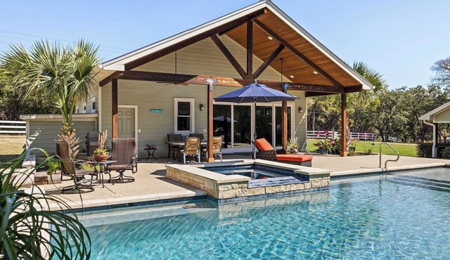 Arrowhead Lake Retreat: Family Fun and Adventure! in Wimberley