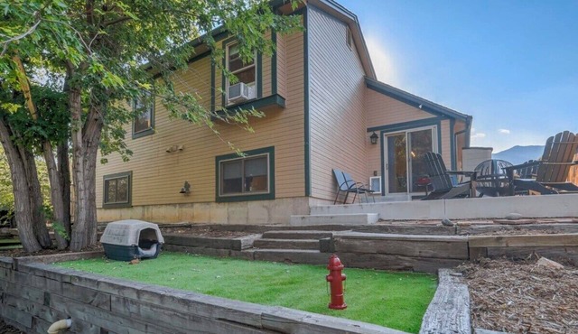 Aspen Glen! Dog Friendly w/Nintendo & Firepit!