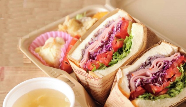 Basic plan 1st floor condominium 1LDK max 5 people light breakfast delivery included/Kunigami-gun Okinawa in Kunigami-gun