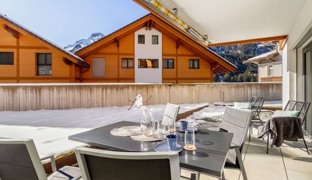 Beautiful apartment for 4 guests with WIFI, TV, terrace and panoramic view in Kandersteg