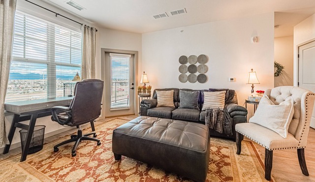 Beautiful brand new urban style with Mountain View
