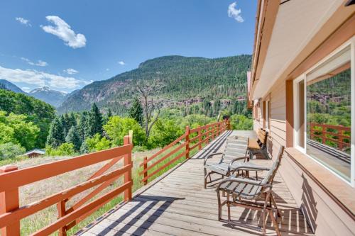 Beautiful Ouray Home w/Patio - 3 Mi to Downtown!