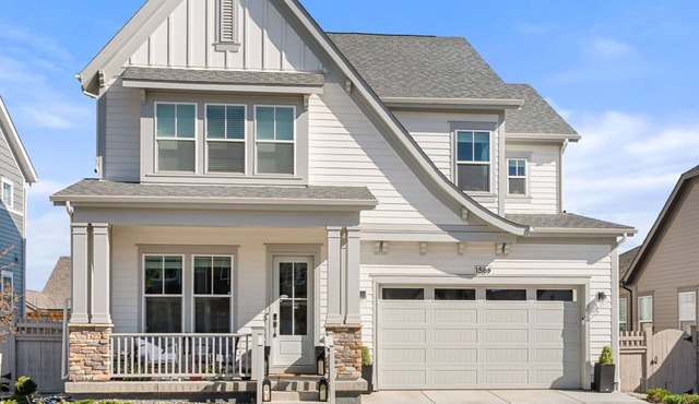 Big beautiful new home super close to Denver Intl Airport, Denver, Boulder