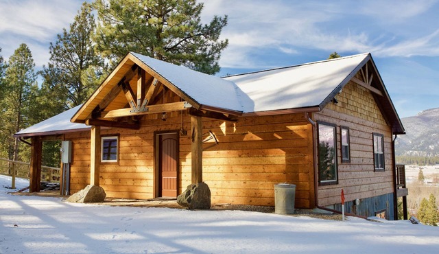 Bitterroot Bunkhouse in Hamilton