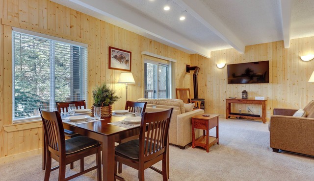 Breckenridge Condo w/Spa Access: Walk to Ski Lift