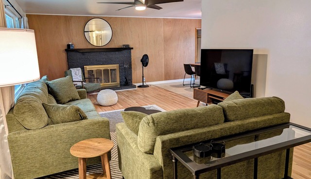 Casa Bonita - A mid-century retreat in Grand Junction!