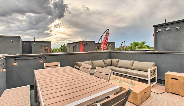 Central Denver Home w/ Rooftop Terrace & Fire Pit!