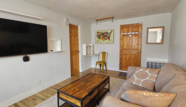 Centrally Located Top-Floor Studio Apartment