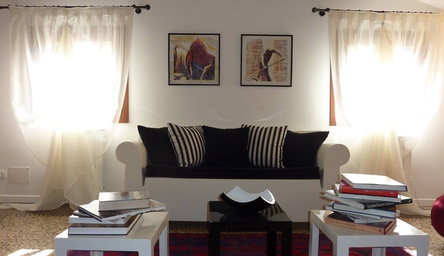 Charming home behind Piazza San Marco, panoramic view over the rooftops of Venice in Venezia