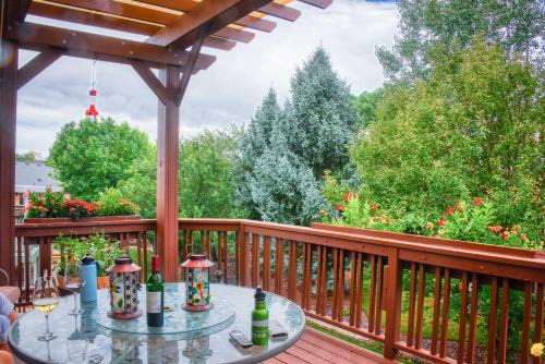 Charming Home w/Yard ~ 12 Mi to Fort Collins