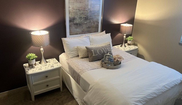 Charming West Boise Guesthouse! Centrally located in the heart of Boise!
