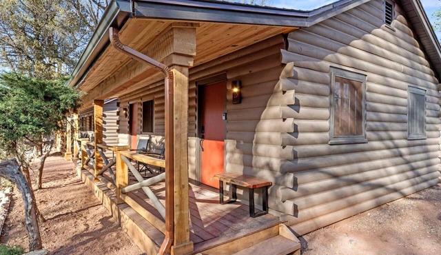 Charming Woodland Cabins with Modern Comforts near Garden of the Gods in Colorado Springs, Colorado